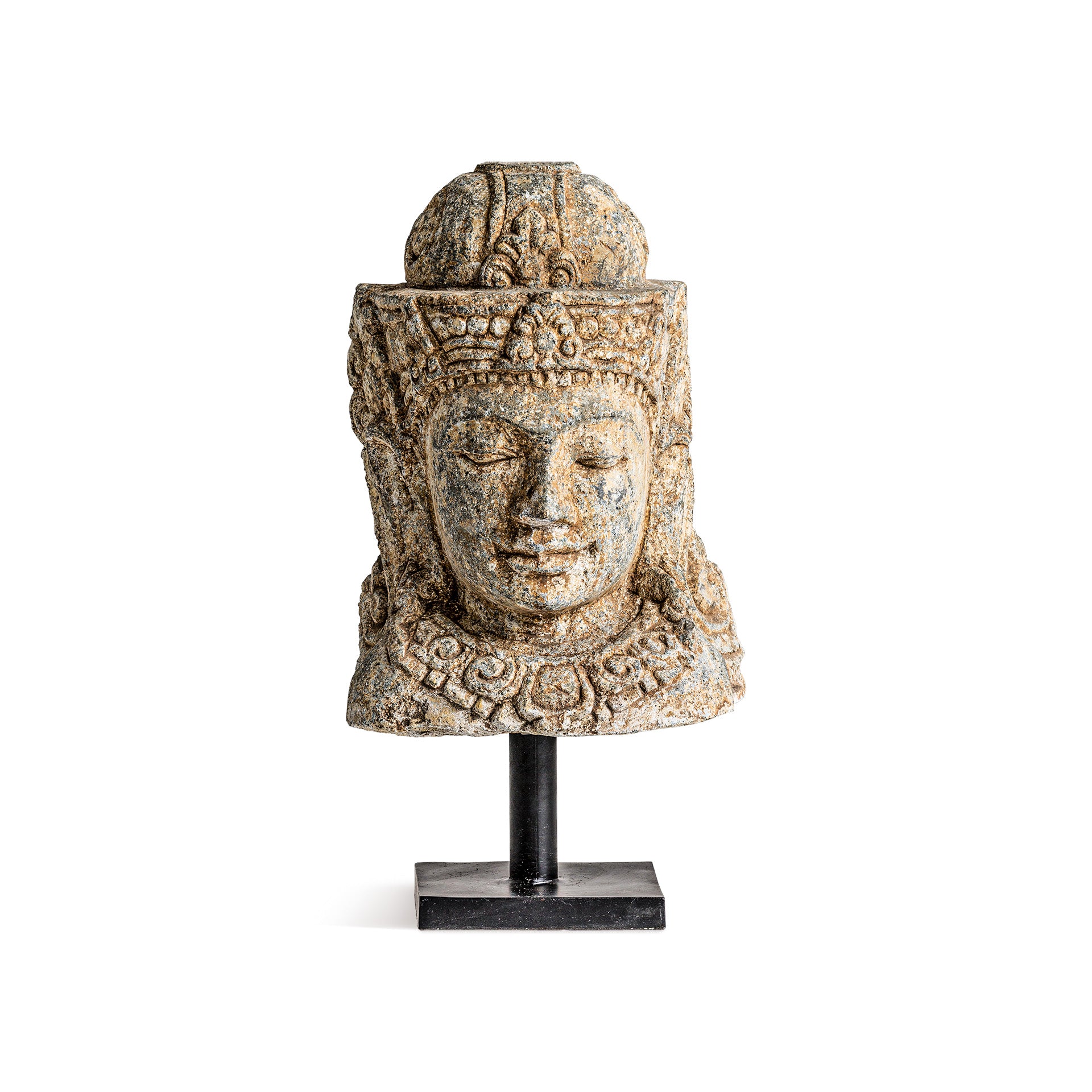 THAILANDÉS BUST